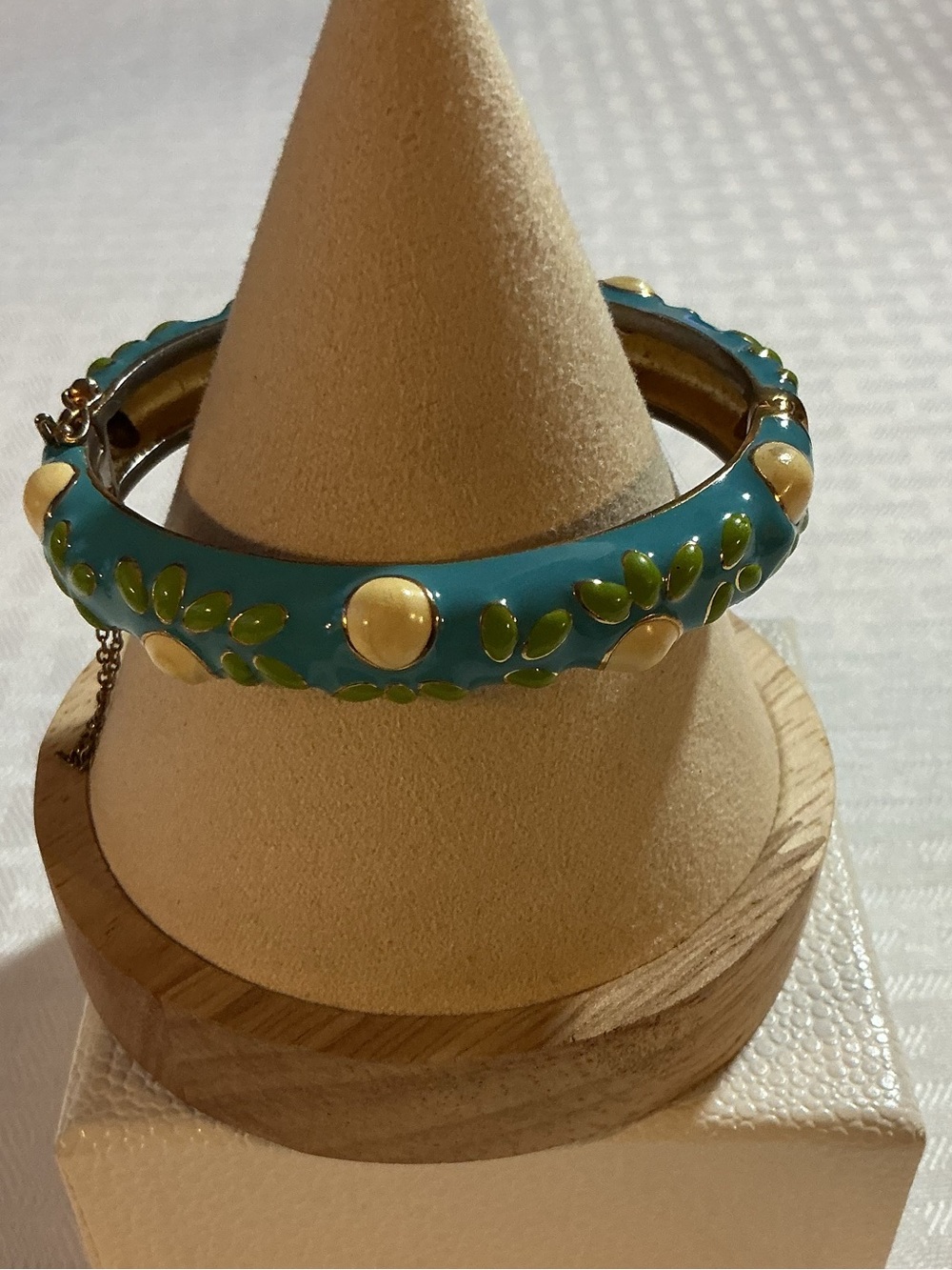 Kate Spade Turquoise Enamel Lemon Lime Leaf Hinged Bangle Bracelet